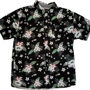 NWOT Men’s XL Black Floral Shirt Button Down Cotton Hawaiian Shirt